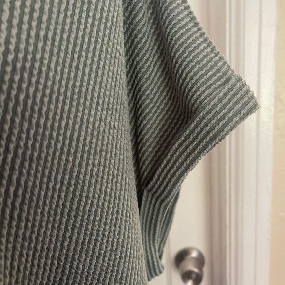 Maurices Sage Ribbed Short Sleeve Top - Picture 4 of 5